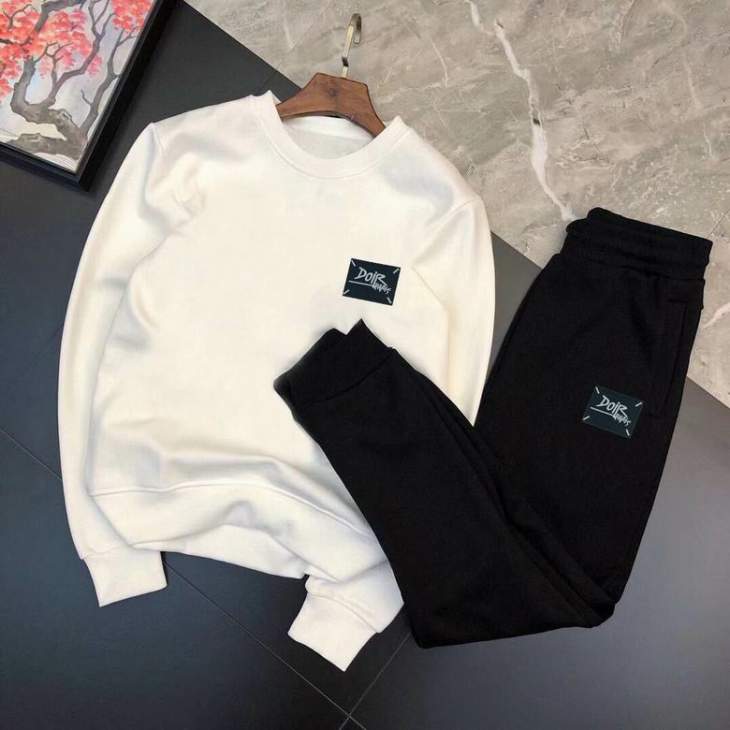 Picture of Dior Sweater Suits _SKUDiorM-5XLkdtn4038803